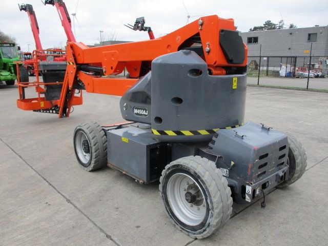 Sold - Articulated Boom Lift - View 2